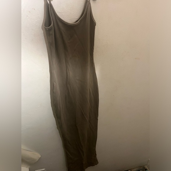 Meshki Ribbed Dress - Picture 3 of 6